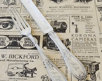 Antique Meriden Britannia Silver Co Monogrammed Silverplate Youth Childs Flatware Fork & Knife
