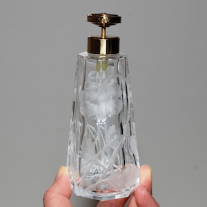 Vintage Perfume Bottle in Crystal with Intaglio Poppy Art Nuevea Style