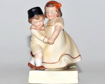 Antique William Goebel Dancing Children Boy & Girl Porcelain Figurine Planter, Depose / Export, circa early 1900s