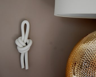 Clay Knot Wall Hanging - Decorative Knot Wall Art Sculpture in Minimalist Modern Style