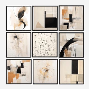 Könnte beinhalten: Neun gerahmte abstrakte Kunstdrucke. Jeder quadratische Druck zeigt ein einzigartiges Design mit neutralen Tönen in Schwarz, Beige und Hellbraun. Die Kunstwerke umfassen geometrische Formen, fließende Linien und organische Formen und schaffen eine moderne Ästhetik.