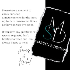 Peut inclure: Graphique noir et blanc avec le texte "MARDEN S DESIGN" et les initiales "SMD" en blanc et turquoise. L'image comprend &eacute;galement les noms "James & Rachel" en &eacute;criture cursive et un message sur les annonces de la boutique.