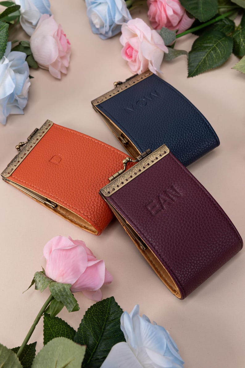 Personalized Card Wallet-Kiss Lock Card Pouch-Clasp Wallet-Travel Leather Wallet-Bridesmaid Gifts-Gift for Her-15 Colors set