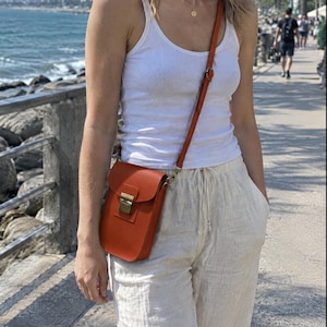 Personalized Crossbody Phone Bag-Vegan Leather Cell Phone Purse-Engraved Small Shoulder Bag for Women-Custom Gift for Her-11 Colors