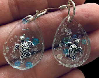 Resin Jewelry, turtle earrings, beach jewelry, turtle jewelry