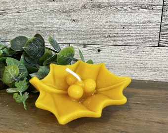 Pure Beeswax Candle - Floating Holly Leaf Candle - unique fall decor