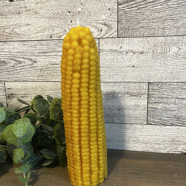 Pure Beeswax - Corn Cob Candle 6 inches
