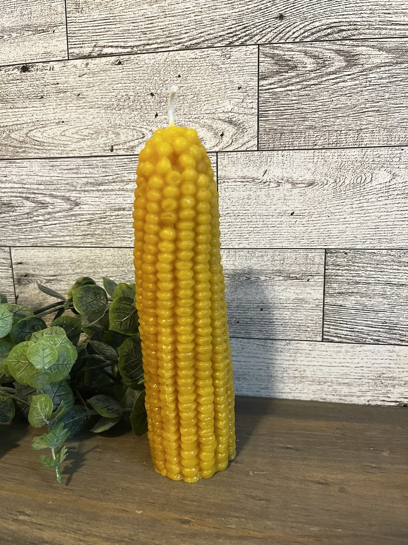 Pure Beeswax Corn Cob Candle 6 inches image 1