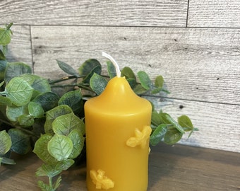 Pure Beeswax Round Votive Candle with honey bees