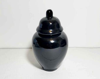 Vintage Black Ceramic Ginger Jar: Glossy Chinoiserie Vase