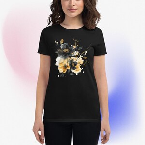 Women&#39;s short sleeve t-shirt