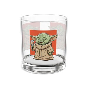 Vaso de whisky Grogu Cheers Character Rocks Glass / Vaso de whisky de 295 ml (10 oz) imagen 5