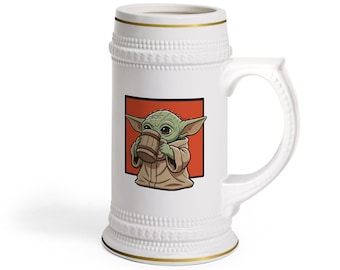 Grogu holding mug Stein Mug | Cute Grogu illustration