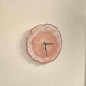 Vintage Wooden printed Wall Clock – Silent, Large Design for Home, Office, Kitchen, or Cafe Decor. A Beautiful Art Piece and Perfect Gift