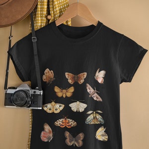 Vintage Shirt Moth Shirt Insect Shirt Bug Shirt Butterfly Shirt Moth Luna Moth Whimsigoth Clothing Gothic Clothes Goblincore Clothing