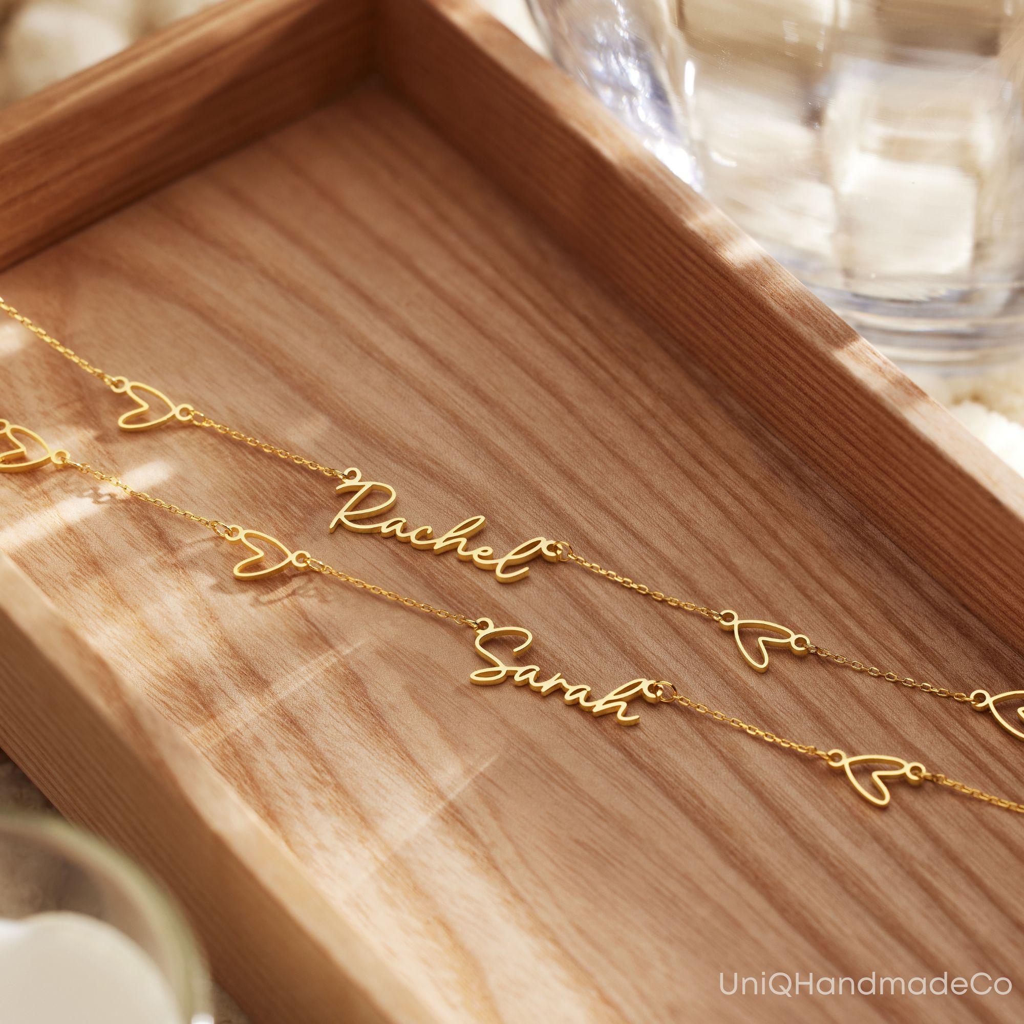 Personalized Name Necklace with Heart Chain, Custom Minimalist Necklace, Personalized Jewellery, Christmas Gift for Daughter, Gift for Her