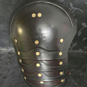 Set of 2 Handmade Leather Spaulder Pauldron
