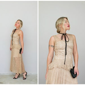 1920&#39;s Champagne and Lace Evening Dress // Women&#39;s Size Double Extra Small to Extra Small  // Formal Dress // Sheer Lace // Vintage Dress