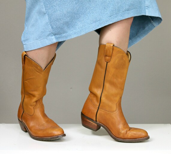 1980's New West Cowboy Boots // Men's Size 10 to 10-1/2 D // Women's Size 12 to 12-1/2 // Wood Stacked Heel // Unisex Boots