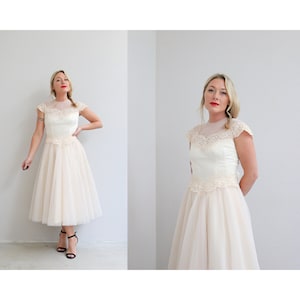 1950&#39;s William Cahill Blush Wedding Dress // Women&#39;s Double Extra Small to Extra Small // Tea Length Bridal Gown // I. Magnin // Designer