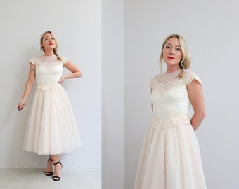 1950's William Cahill Blush Wedding Dress // Women's Double Extra Small to Extra Small // Tea Length Bridal Gown // I. Magnin // Designer