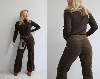 1970's Falmer Corduroy Zipper Pocket Bell Bottoms // Women's Size Medium to Large  // Size 8 ~ 10 ~ 12 // 32" to 33" Waist // Men's Small