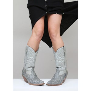 1970's Mexican Gray Leather Cowboy Boots // Women's Size 11-1/2 to 12 // Men's Size 9-1/2 to 10 // Wood Stacked Heel // Pointed Toe