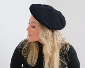 1960\'s French L\'Aiglon Navy Wool Beret // Women\'s Size Extra Small to Small 1960 main image 2