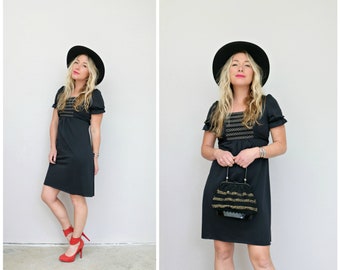 1970's Black Dolly Mini Dress // Size Extra Small to Small // Retro Style