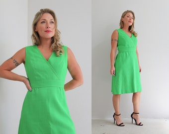 1960's David Warren Key Lime Dress /// Women's Size Small to Medium // Size 6 to 8 // Bright Colors // Shift Dress // New York // 60's Mod