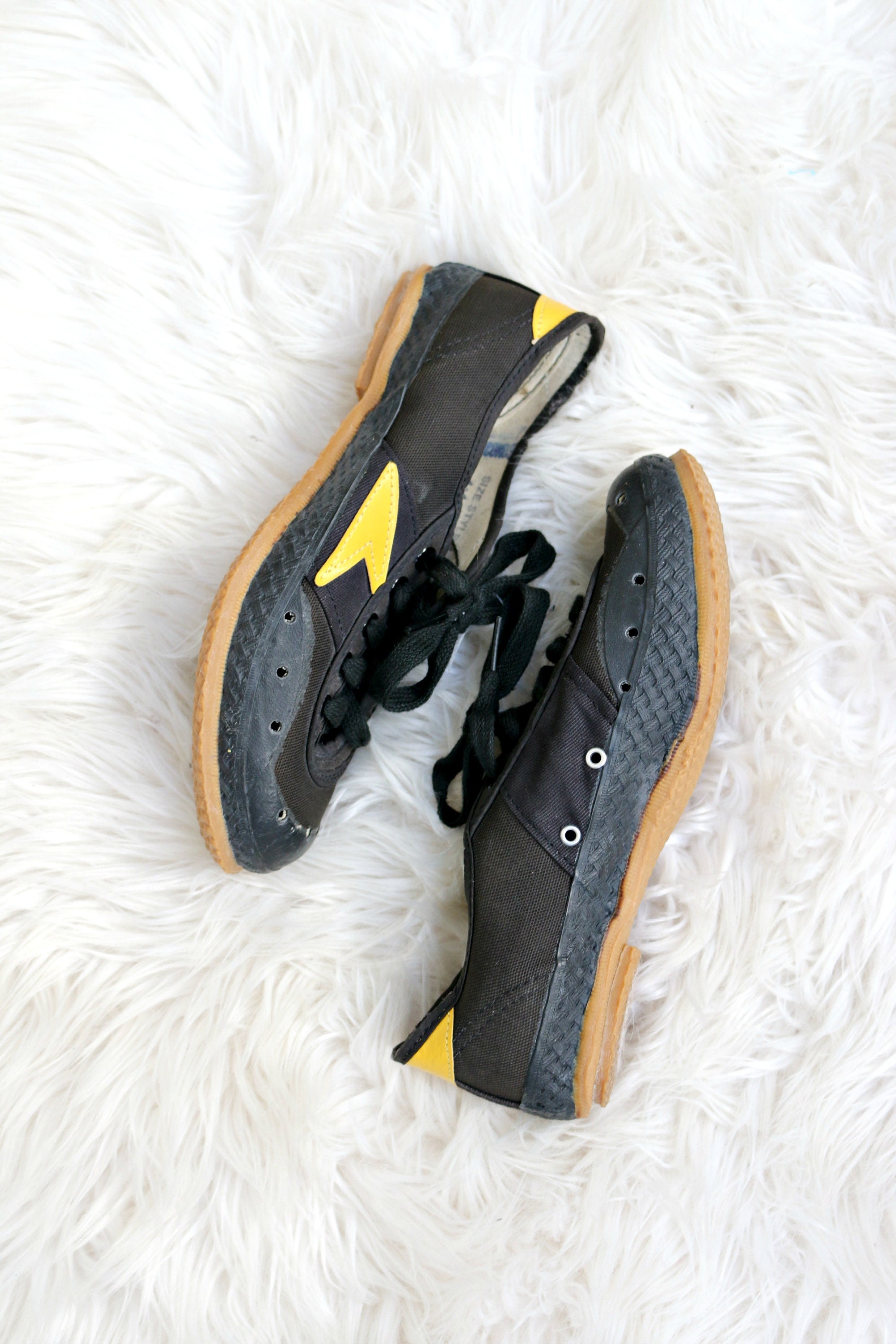 bata power women's shoes