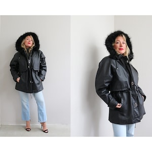 Parka à capuche en cuir Croft & Barrow des années 2000 ~ MD LG moyen à large pour femme ~ Duffle Jacket en cuir ~ hiver rigoureux ~ Fausse fourrure ~ Taille cintrée