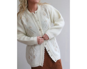 1980's Cream Kid Mohair Oversized Cardigan // Women's Medium to Extra Large // Off White // One Size Fits Most // Cottage Fashion // 80's