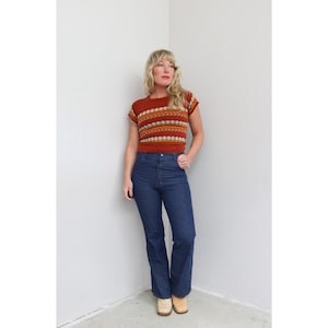 1970's Vintage Dark Wash Flare Wrangler Jeans ~ XXS XS ~ 28" Waist ~ Mid Rise Bell Bottom 70's Denim ~ Made in USA ~ Country Western Wear image 6