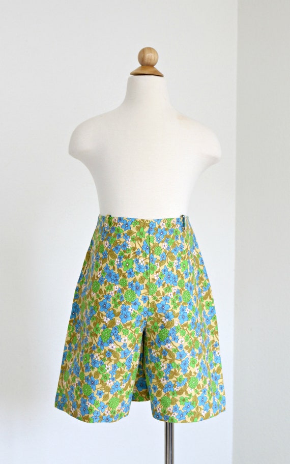 1950s Dahlia Spring Shorts // Girl's Size 10 to 1… - image 3