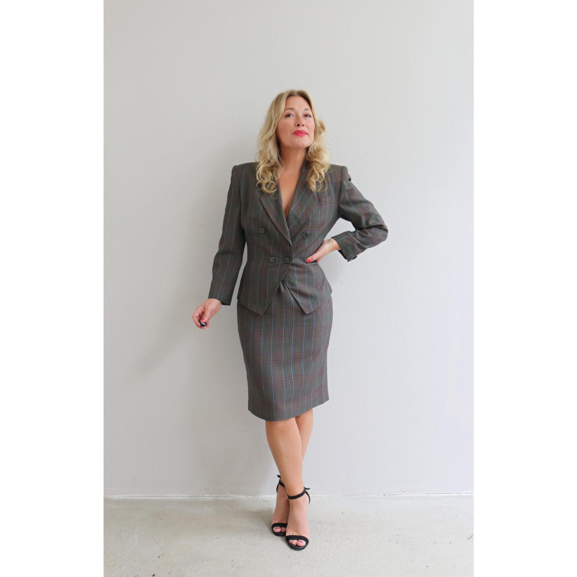 Kasper Women's Plaid Slim Fit Skirt - Classic Tailored Style - View #9
