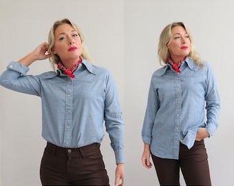 1970's Maverick Chambray Western Pearl Snap Shirt // Women's Small to Medium // Men's Small // Western // 70's Cowboy // Retro Cowgirl