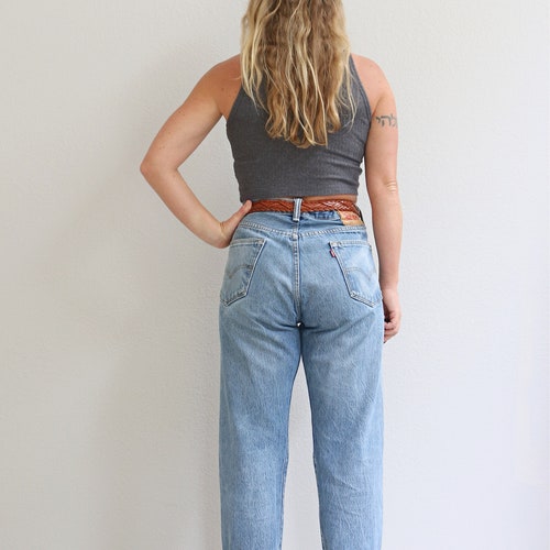 1990's Unisex 501 Button Fly Levi's Jeans // Women's Size Medium to Large // 34