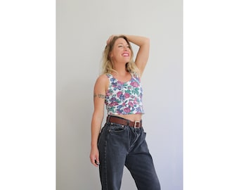 1980's Soft Crop Floral Tank Top // Women's Size Double Extra Small to Small // Flower Print Top // Tiny Fit // 80's Style // Cute // Sporty