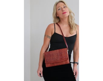 1970's Burgundy Ruched Eel Skin Purse // Multi Pocket Purse // Medium Sized Purse // Evening // Handbag // Long Straps // Exotic Leathers