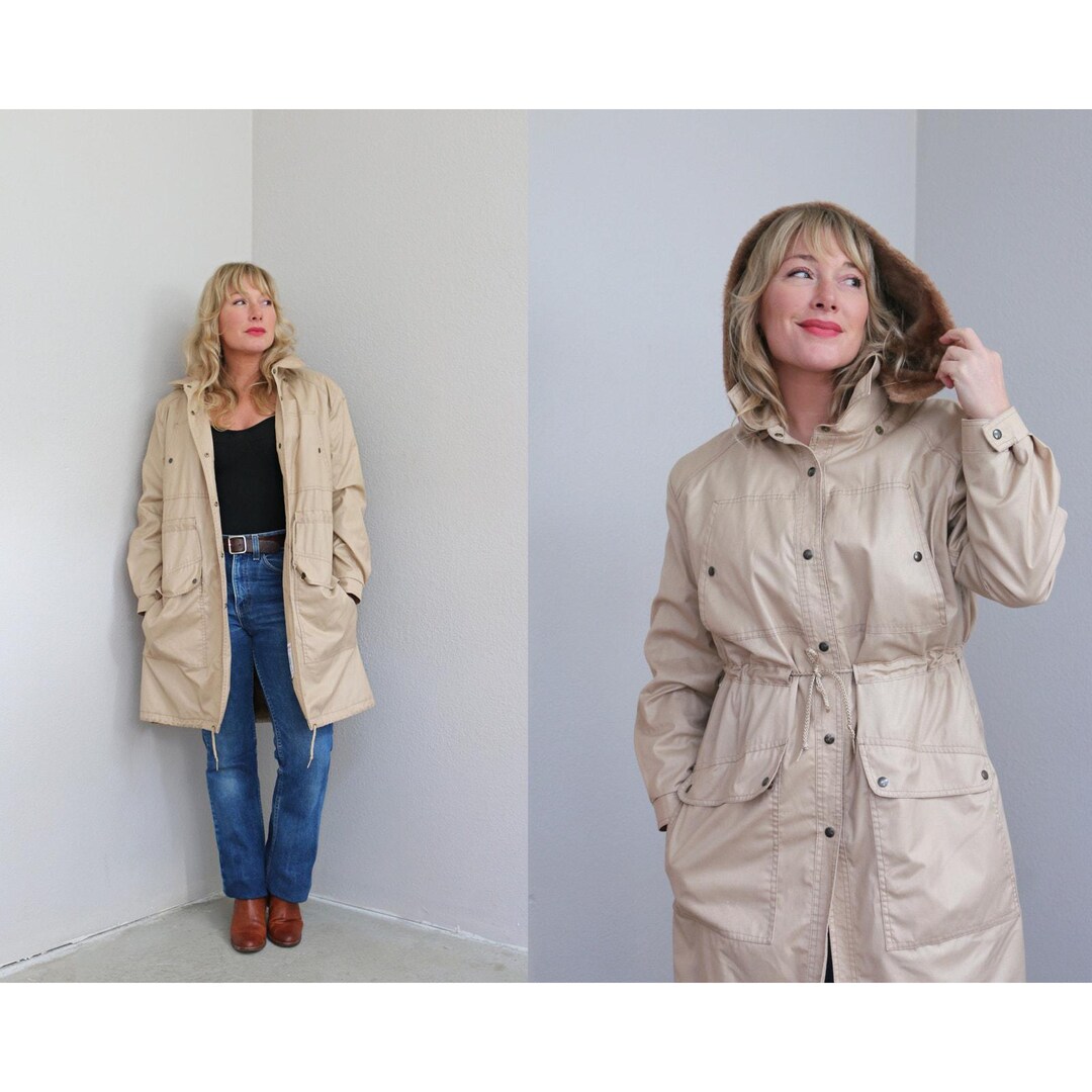 1970's Vintage London Fog & Khaki and Faux Fur Hooded Coat