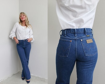 Vintage 2000's Wrangler Western 936PWD Slim Fit Boot Cut Jeans ~ Women's XS SM ~ Men's 29 x 36 ~ Non Stretch Cowboy Blue Jeans ~ Cowgirl