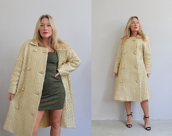 Vintage 1960's Goldchaux's Gold Lame Swing Jacket // Women's Size Medium to Large // Quilted Coat // Rain Cheetahs by Naman // Evening Gala