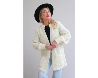 1970's D.D. Sloane Ivory Cardigan // Women's Size Small to Medium // 70s // Ribbed Knit // Long // Thick and Cozy // Off-White Cream Color