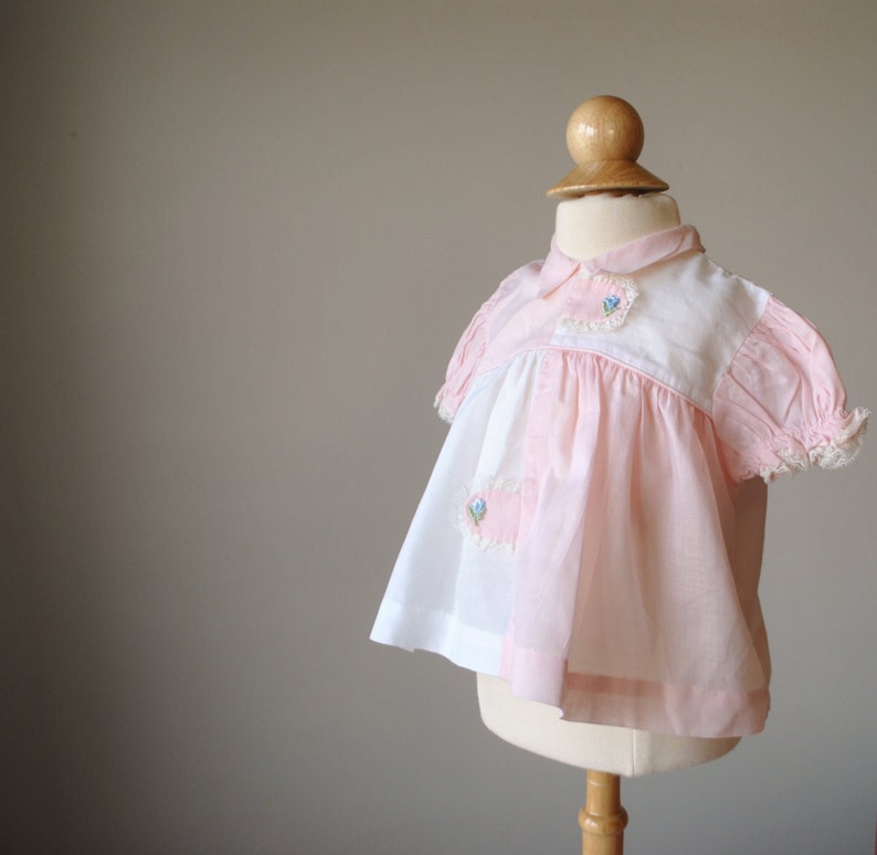 1960s Summer Flutter Blouse // Baby Size 12 months // Lightweight Top // Infant Shirt image 4