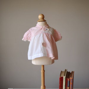 1960s Summer Flutter Blouse // Baby Size 12 months // Lightweight Top // Infant Shirt image 2