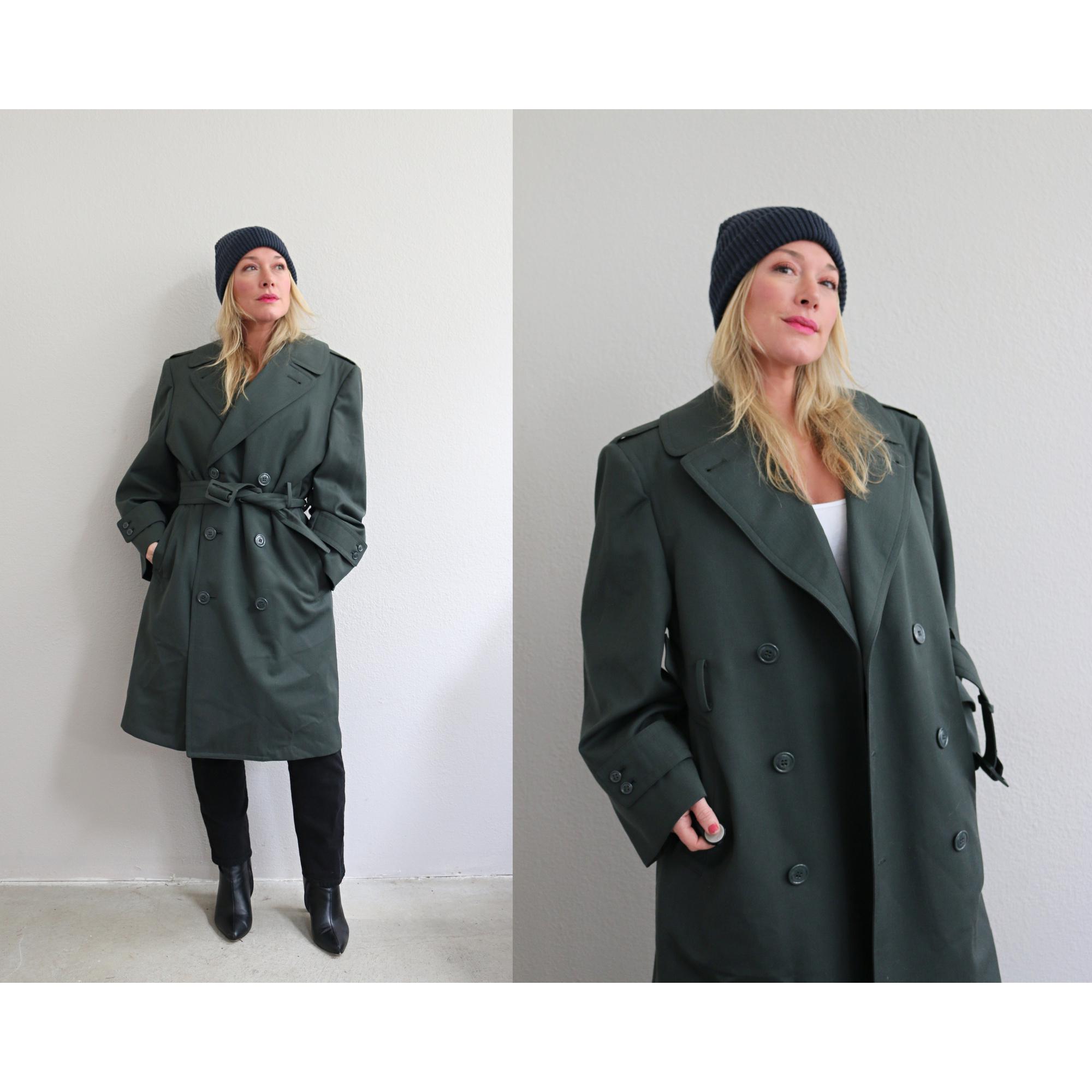 ジャケット・アウター 60s70s wool gabardine double trench coat 1960's Vintage Military Wool Gabardine Trench Coat ~ Men's Small