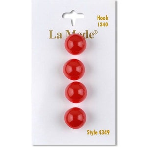 Botão vermelho 9/16". La Mode. 4 botões por cartão.