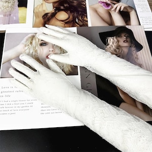 Lace Wedding Gloves - Sheer Mesh Short Bridal Gloves, Elegant Vintage Hand Cover for Bride, Delicate Sexy Photography Accessories