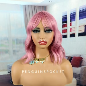 Pink wig , Cosplay Wigs Short Synthetic Curly Wigs Women&#39;s pink wig Hair Bangs Natural wigs